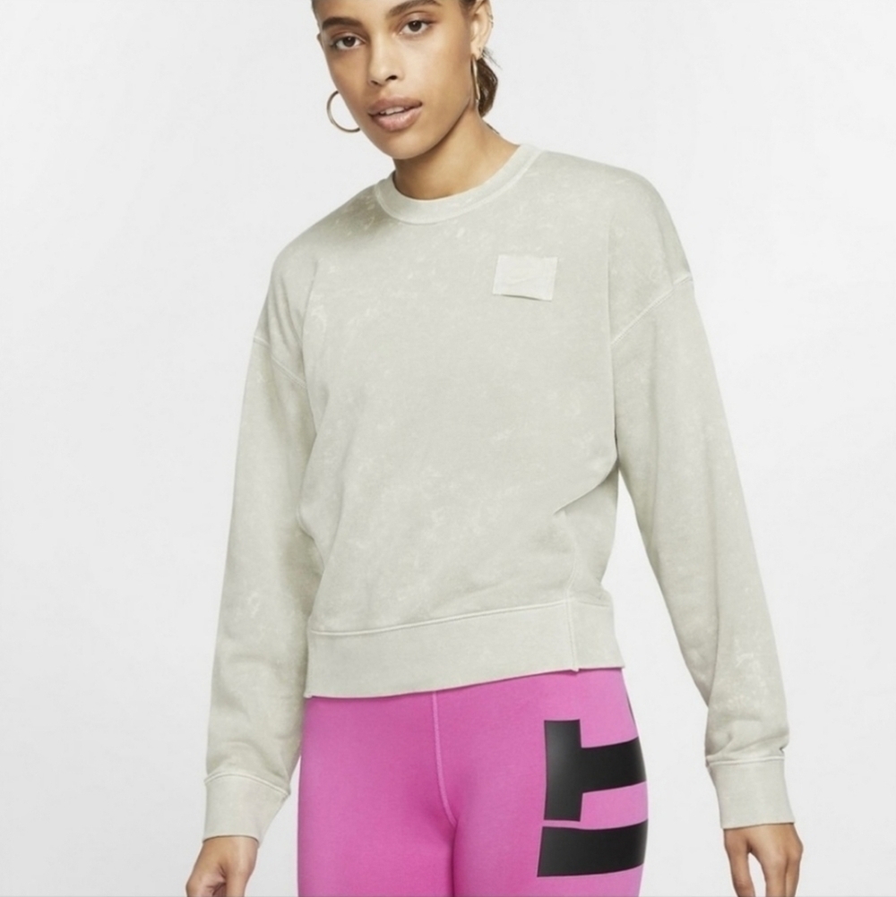 Nike Sportwear French Terry Crewneck Sweatshirt, Jade Horizon, Size‎ XS